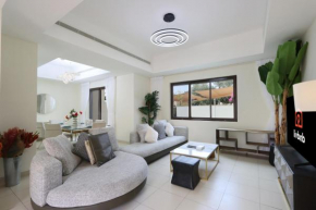 Livbnb-3BR Sweet Family Home with Maid's Room